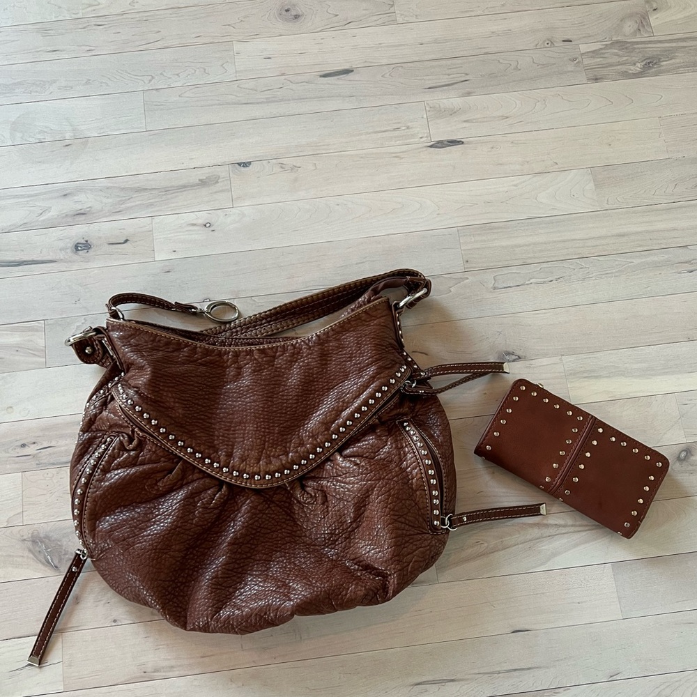 Marc Ecko tan purse and wallet